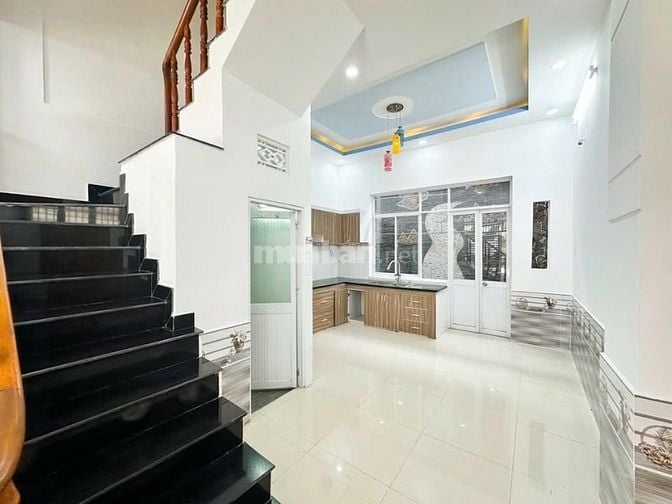 Ngộp BANK bán gấp căn nhà Phạm Hùng_B.Chánh 52m2 / 880tr Sổ Hồng Riêng