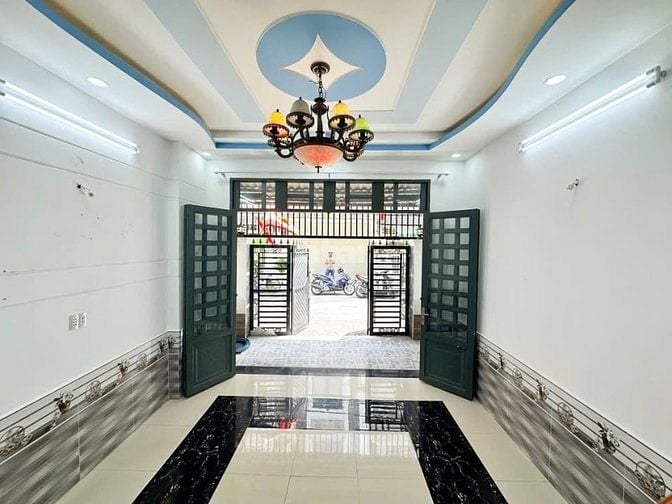 Ngộp BANK bán gấp căn nhà Phạm Hùng_B.Chánh 52m2 / 880tr Sổ Hồng Riêng