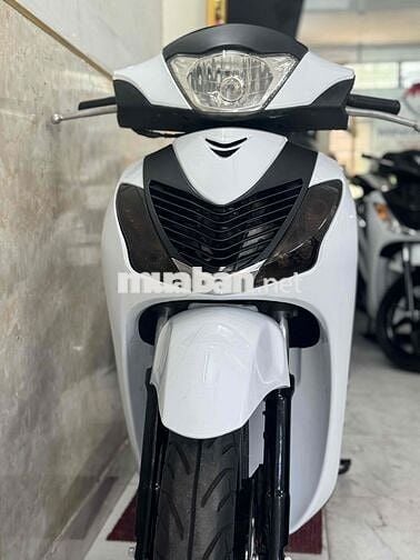 SH 125 ABS đời 2017 máy rin phun nguyên chiếc ý