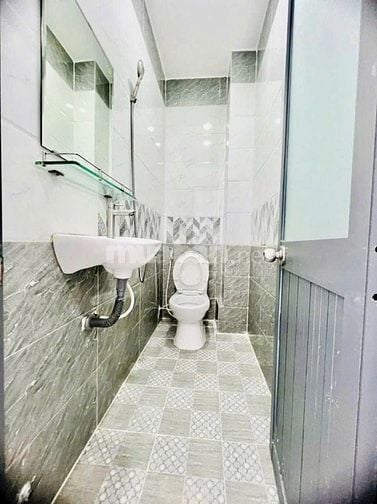 Bán nhà cạnh chợ Tân Định ngay đường Nguyễn Hữu Cầu,Q1 - 36m2 3tỷ080  