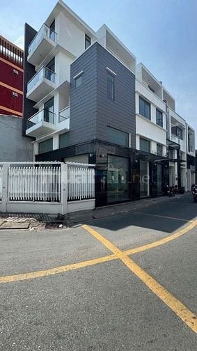Bán nhà 2 MT  Trịnh Đình Trọng P. Phú Trung Quận Tân Phú 17.5 tỷ