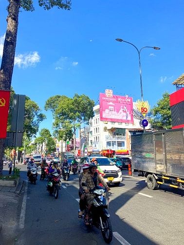 🌷 🌷 🌷 BÁN NHÀ MẶT TIỀN : 241 ĐƯỜNG 3/2 - P. 10 - Q. 10 - TPHCM