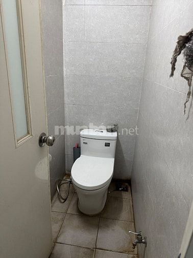 Cho thuê của hàng chợ Ngọc Khánh