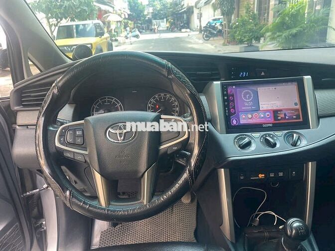 Bán innova E 2018