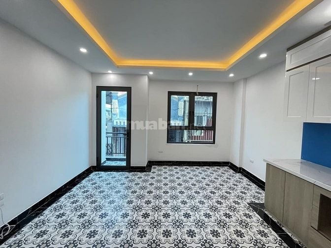 HIẾM! NHÀ MỚI TINH 6 TẦNG, 40M2 THANG MÁY PHỐ TÔN ĐỨC THẮNG CHỈ 8,6 TỶ