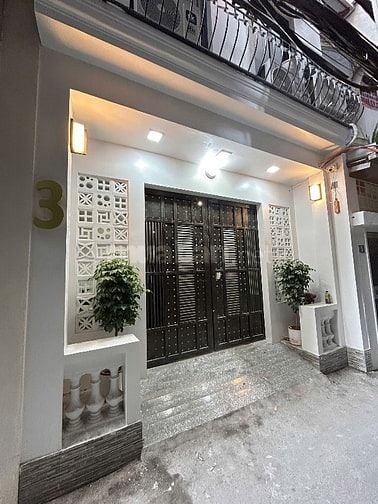 Cho thuê nhà số 15 mặt phố hàng cót 60 m2 Xây 2 tầng MT 5,5m