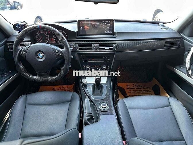 BMW 2009 320i