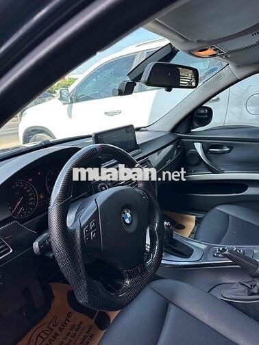 BMW 2009 320i