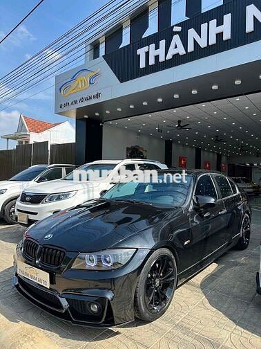 BMW 2009 320i