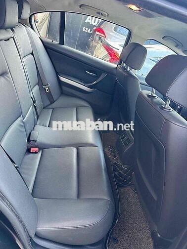 BMW 2009 320i