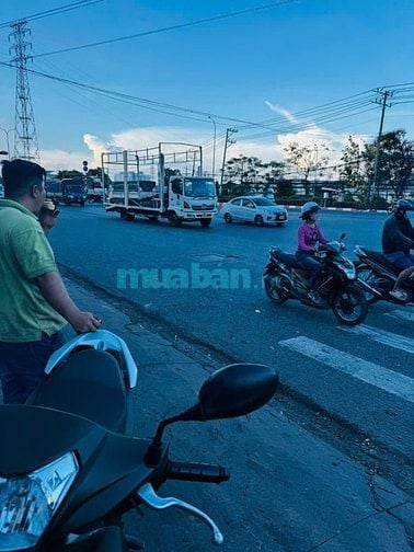 Bán nhà vi bằng mặt tiền kinh doanh QL1A, Bình Tân 900 triệu