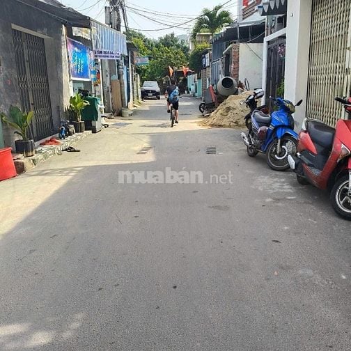 Lô đất đường nhựa Hoàng Văn Thái
