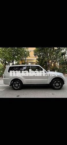 Mitsubishi Pajero 2009 - 140000 km