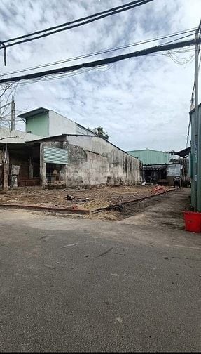Lô đất đường nhựa Hoàng Văn Thái