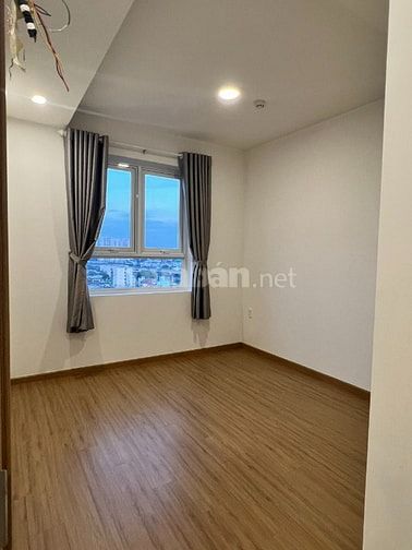 Chính chủ cần bán gấp căn hộ 2PN Lavita Charm, Giá 3.4 tỷ, nhà trống 