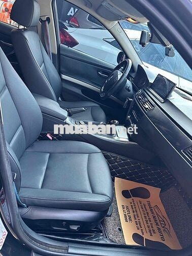 BMW 2009 320i