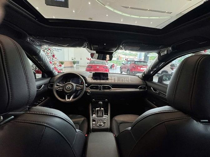 Ưu đãi đặc biệt - Quà tặng hấp dẫn cùng Mazda CX-5