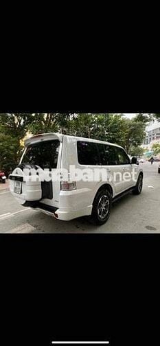 Mitsubishi Pajero 2009 - 140000 km