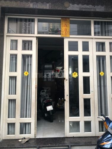 Bán nhà đẹp gần chợ Tân Bình.trung tâm giáp q10,11,5