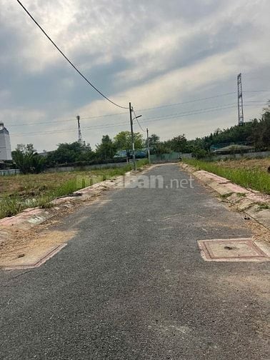 Bán Đất 5 x 16 đường 7m XD Tự do Sổ Riêng 3,7tỷ Ngay Trường ĐH Mở