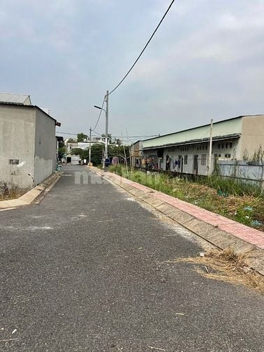 Bán Đất 5 x 16 đường 7m XD Tự do Sổ Riêng 3,7tỷ Ngay Trường ĐH Mở