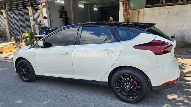 Ford Focus 2015 bstp 1.6 AT Hatchback - 96000 km