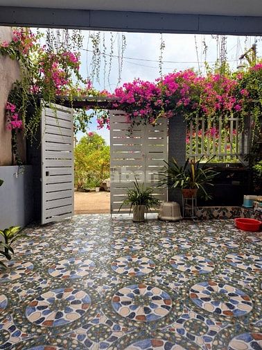 Bán gấp nhà đường Giồng Cát, Củ Chi 125m2 SHR 2PN . Giá bán 680tr 