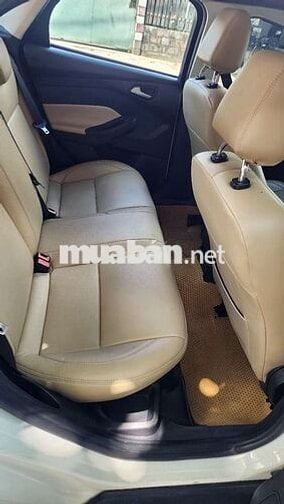 Ford Focus 2015 bstp 1.6 AT Hatchback - 96000 km