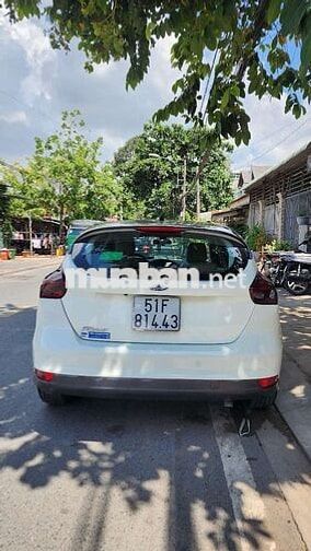 Ford Focus 2015 bstp 1.6 AT Hatchback - 96000 km