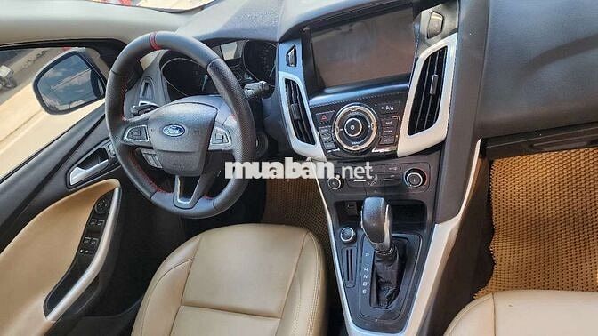 Ford Focus 2015 bstp 1.6 AT Hatchback - 96000 km