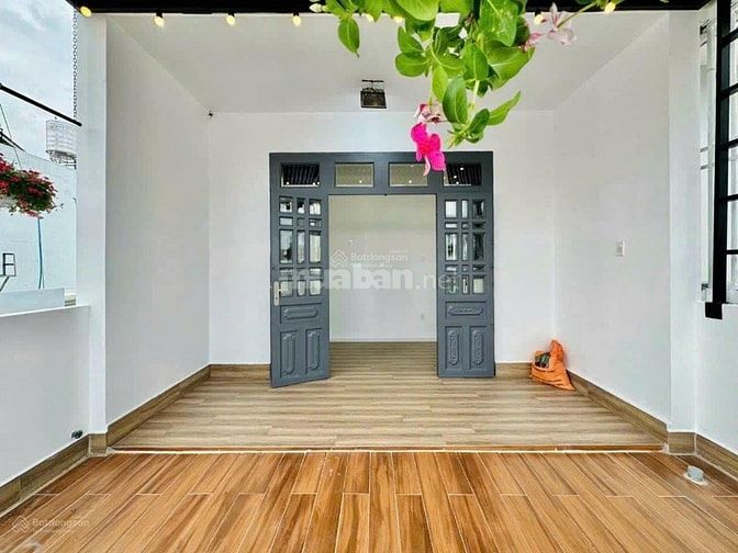 CỰC PHẨM NHÀ TRUNG TÂM Q10, GẦN KHU ẨM THỰC HỒ THỊ KỶ. DT: 54,7M2/ SHR