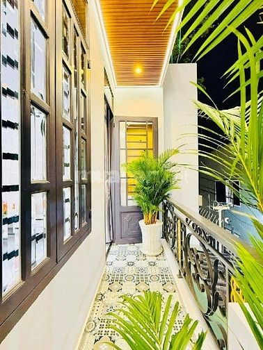 Đi nước ngoài định cư bán gấp nhà ở đường Nguyễn Chế Nghĩa, phường Xóm