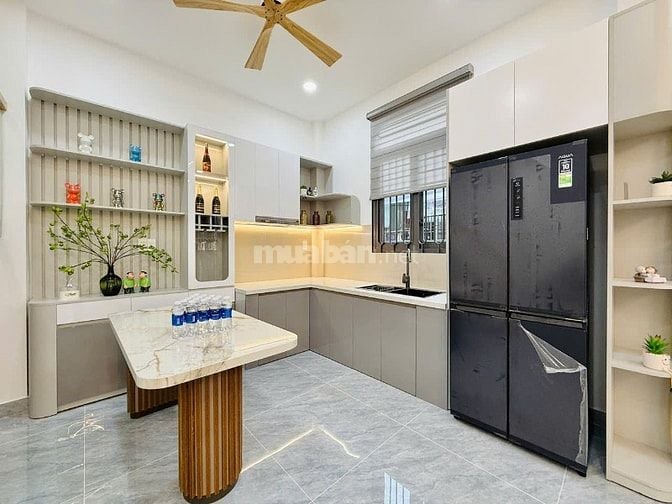 CHÍNH CHỦ CẦN BÁN NHÀ MỚI XÂY GẦN CHỢ AN NHƠN ĐÚC 2LẦU SÂN THƯỢNG 