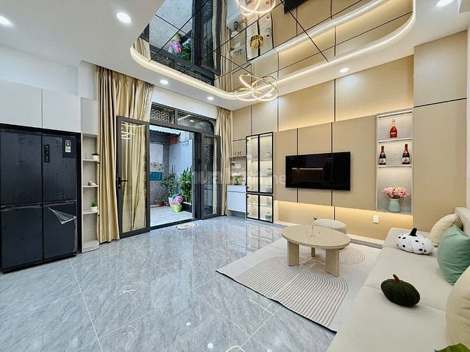 CHÍNH CHỦ CẦN BÁN NHÀ MỚI XÂY GẦN CHỢ AN NHƠN ĐÚC 2LẦU SÂN THƯỢNG 
