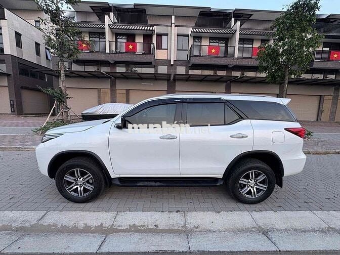 Toyota Fortuner 2021 2.7 4x2 AT - 32000 km