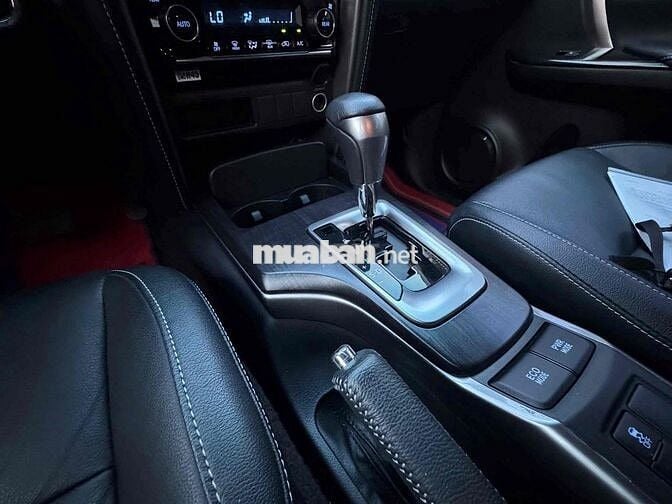 Toyota Fortuner 2021 2.7 4x2 AT - 32000 km