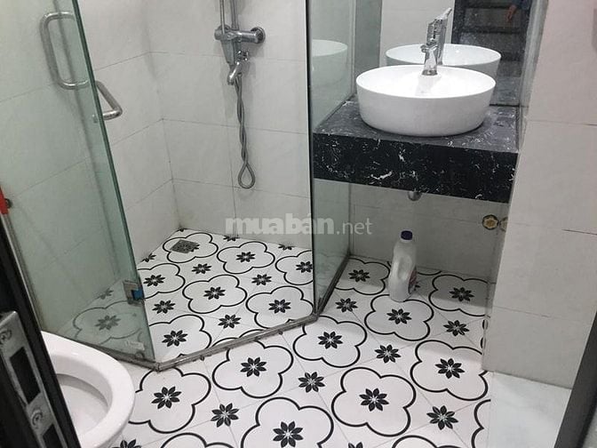 Nhà riêng ngõ phố kim ngưu minh khai dt40m2x5t giá 16tr