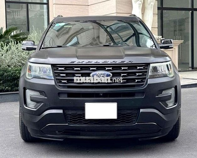Ford Mỹ Explorer Limited Flat Black Captain seat
