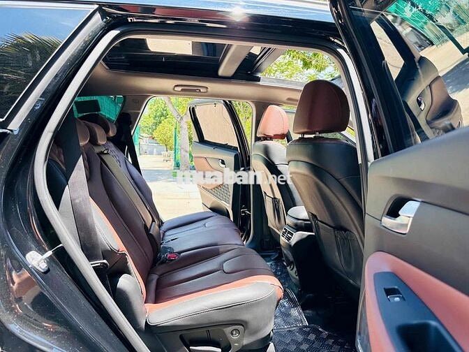 Hyundai Santa Fe 2023 2.2 Dầu Cao Cấp - 14000 km