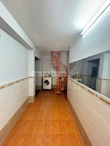 Chỉ 470 triệu có nhà sài gòn cho thuê 6triệu