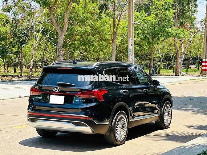 Hyundai Santa Fe 2023 2.2 Dầu Cao Cấp - 14000 km