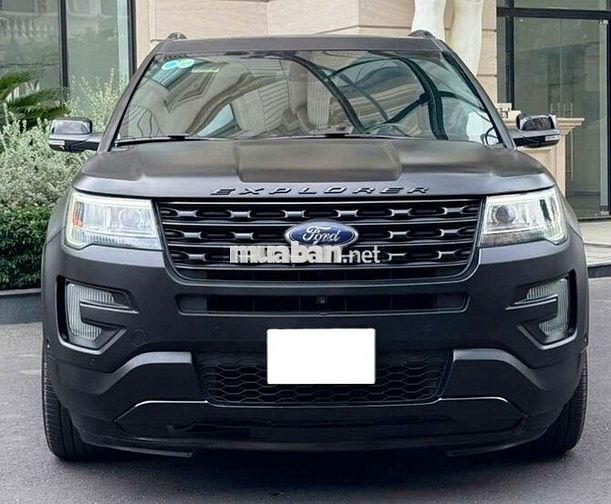 Ford Mỹ Explorer Limited Flat Black Captain seat
