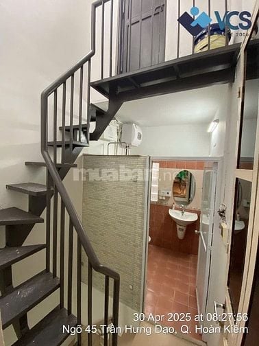 Cho thuê nhà trong khuôn viên biệt thự Pháp cổ 49A Hàng Bài, Q.HK
