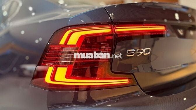 Volvo S90 B6 Ultra sản xuất 2025, ưu đãi tốt