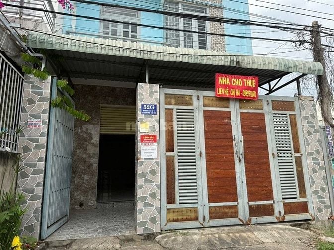 Nhà mặt tiền, rộng , thoáng mát, cho thuê dài hạn