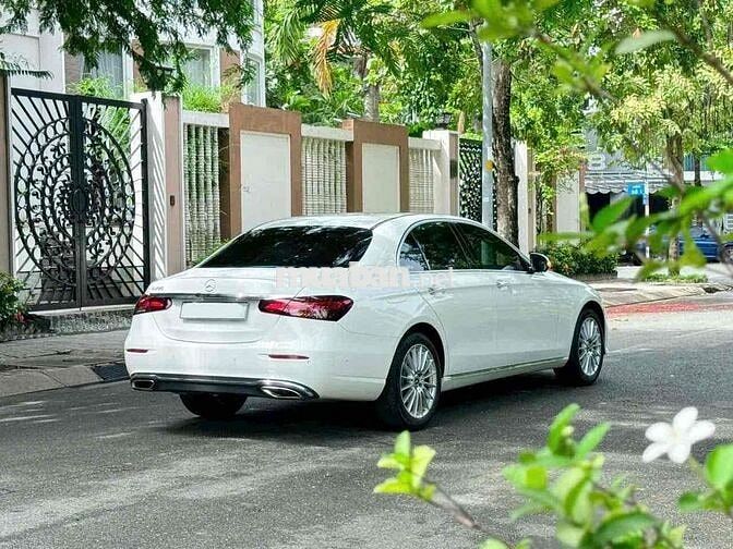 E200 exclusive 2022 bản V1 siêu lướt Trắng đẹp