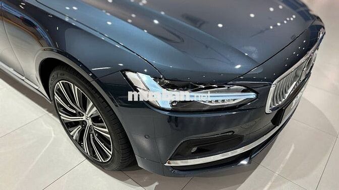 Volvo S90 B6 Ultra sản xuất 2025, ưu đãi tốt