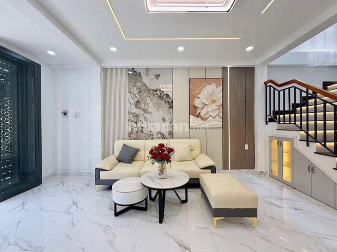 Bán gấp nhà ngay Khuông Việt, Tân Phú. Giá: 3 Tỷ 020 / 50.4m2. Hẻm 5m