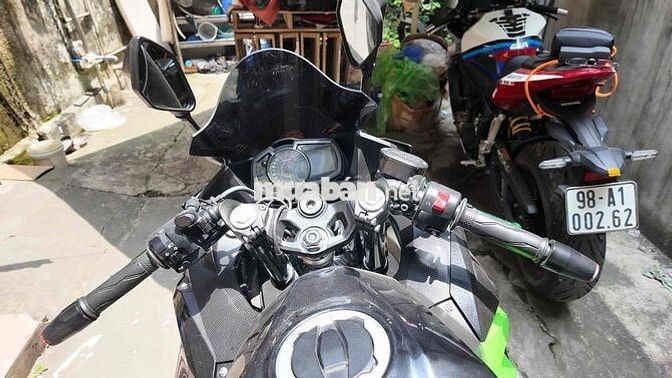Up cc nên cần ra đi ninja400 chính chủ đập thùng