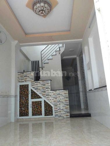Cần tiền bán gấp căn nhà giá cực sốc, Ngang 3m1x10m, 1,7 tỷ, HBC, TĐ